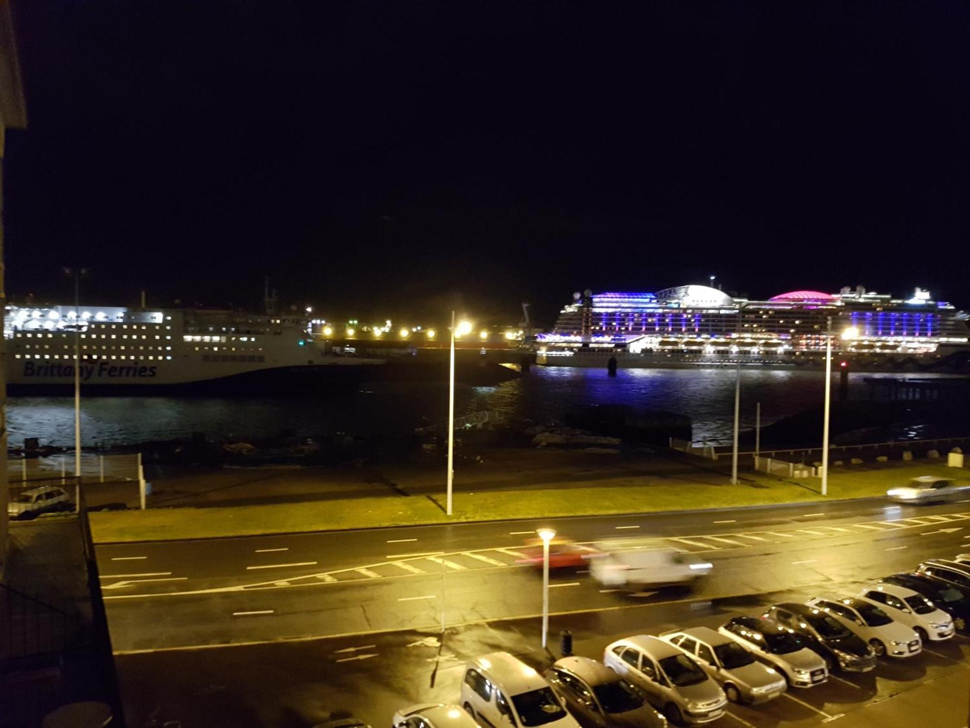 Echappee Mer Lh Le Havre Eksteriør billede