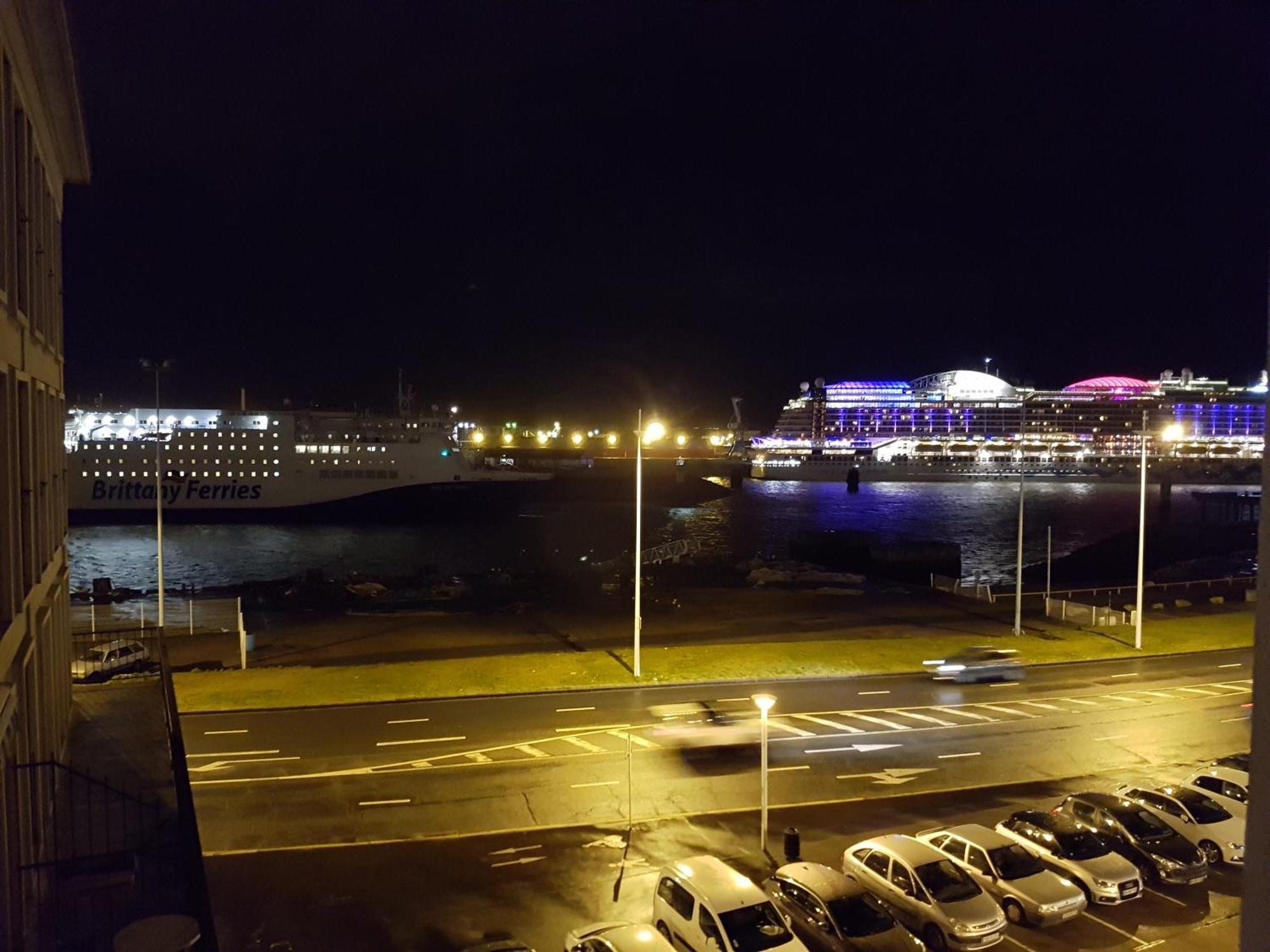 Echappee Mer Lh Le Havre Eksteriør billede